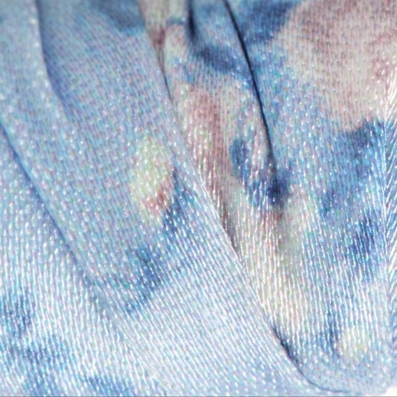 NWT Goody LoveShackFancy Blue and White Hair Floral Clip - Picture 6 of 11